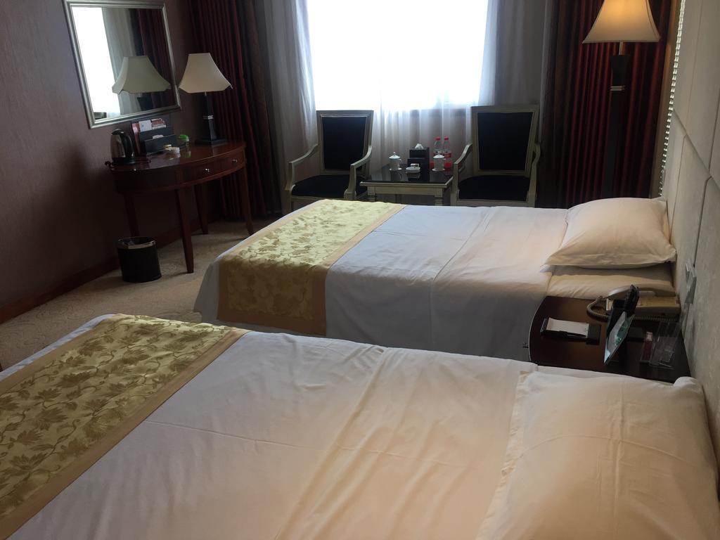 Yunheng Hotel Neijiang Eksteriør billede