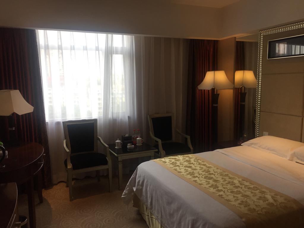 Yunheng Hotel Neijiang Eksteriør billede